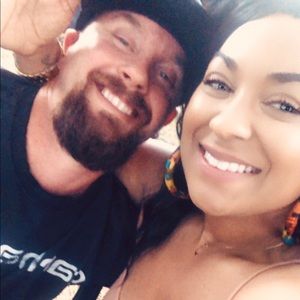 Meet your Posher, Jasmine a